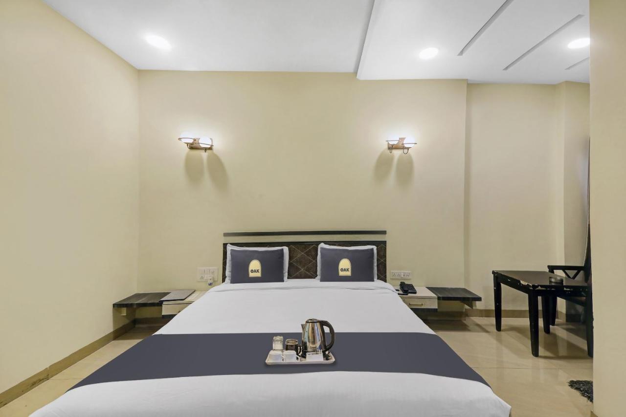 Townhouse Oak Hotel The Sudesh Rāipur Екстериор снимка