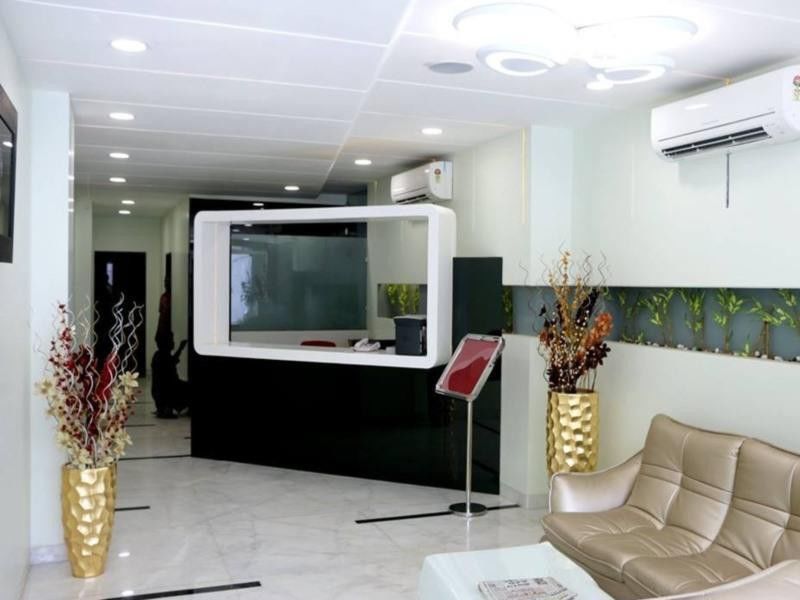 Townhouse Oak Hotel The Sudesh Rāipur Екстериор снимка